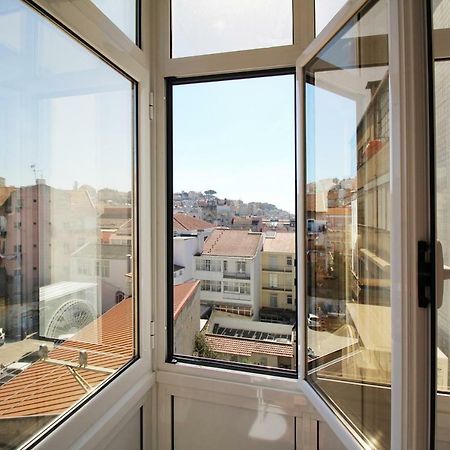 Poppy House In Anjos Apartment Lisbon Bagian luar foto